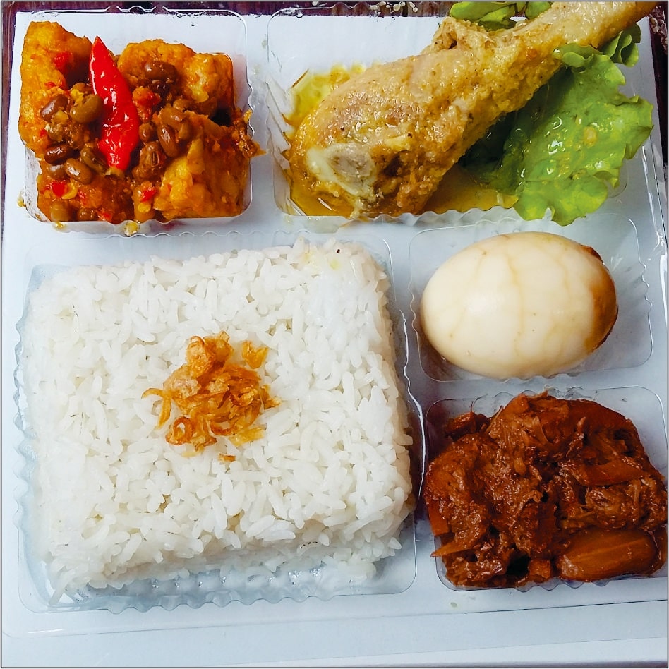 katering dadakan Nasi Box Surabaya​